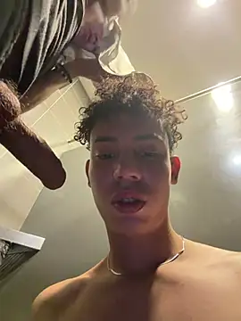 yoursexyjose webcam