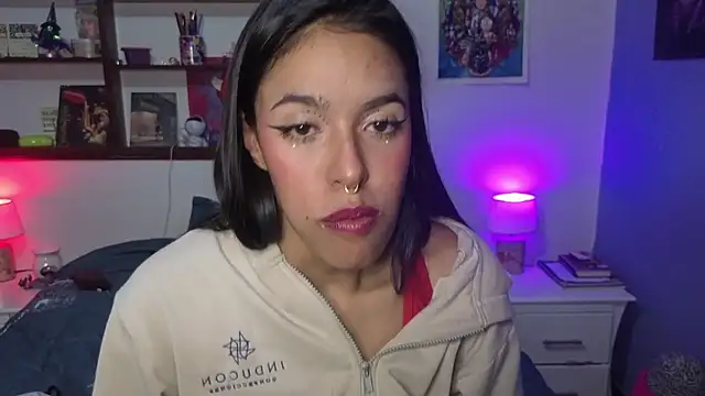 stephania_t webcam