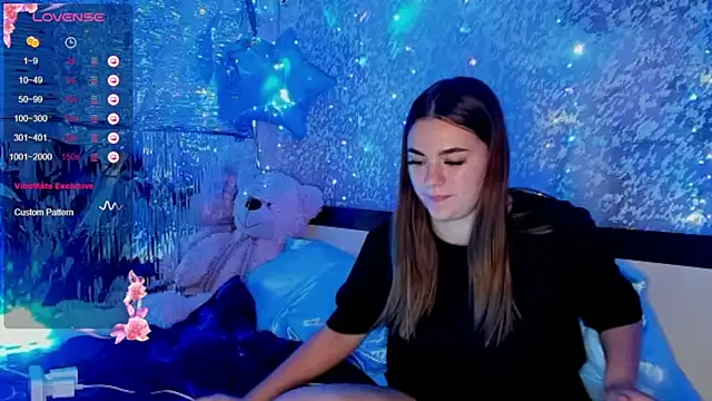 Josephine_Kiss live cam on StripChat