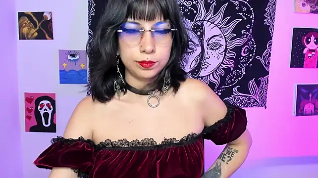 Rose_72 webcam