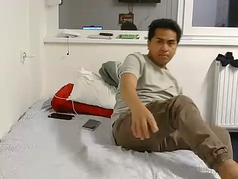 sweetpinoy2027 webcam