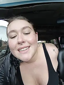 Fiery_Mia webcam