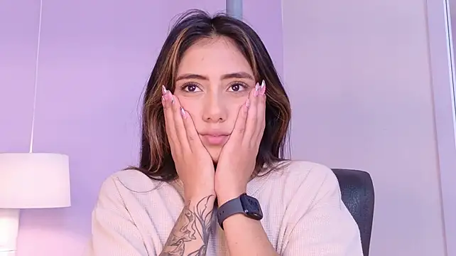 Cataleyaa23 webcam