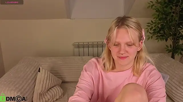 Lilly_Jhonass webcam