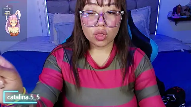 Kata_Bigboobs webcam