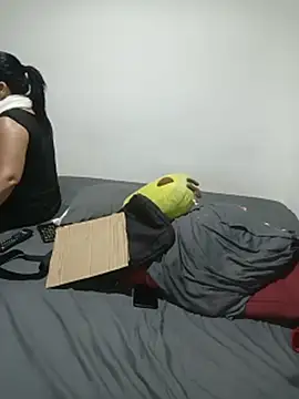 Milfvalesk webcam