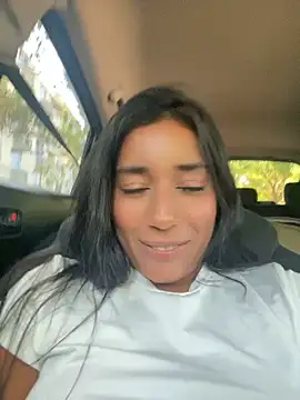 SaryJonex webcam