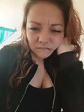 SAMANTHA--02 webcam