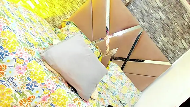 Keily_Tsx1