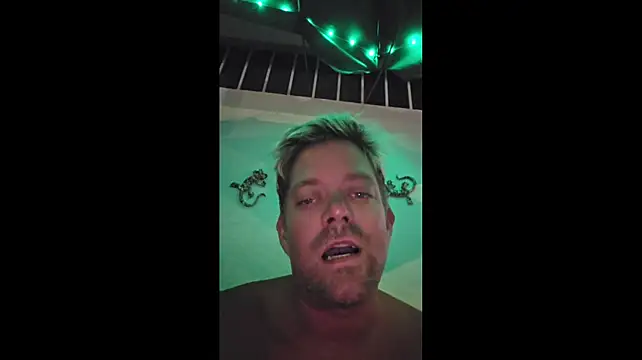 Trucker_Hunter webcam