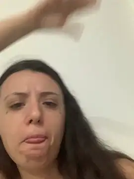 bunnythetailor webcam