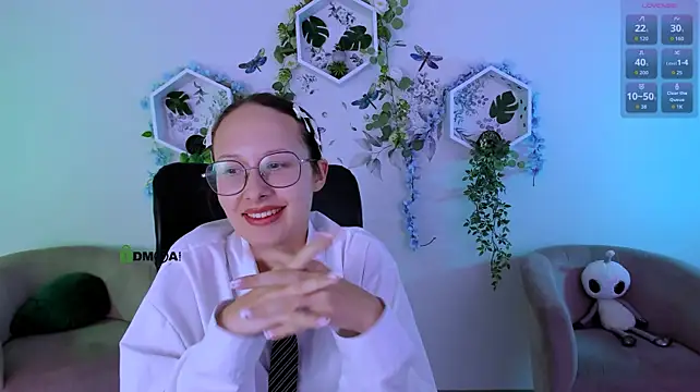 mona_cloud webcam