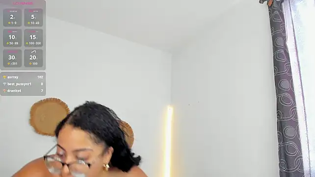 Jessyivonne webcam