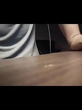 bigbuldgee (M young) - cumshot after 5 days