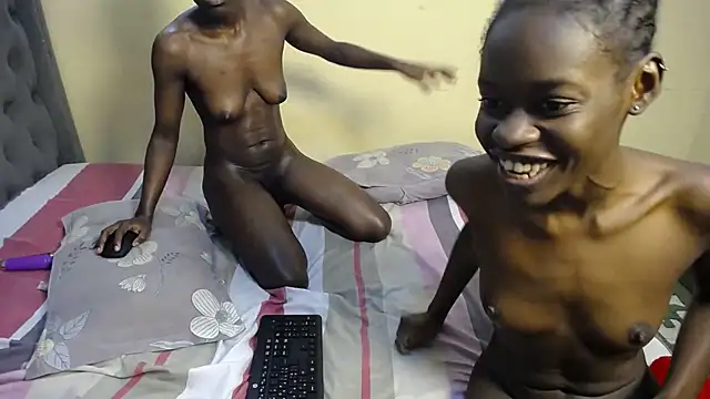 Melaninmagicc webcam