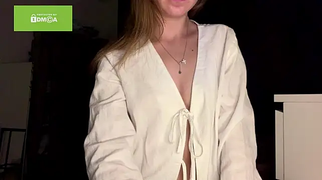 smalllisa webcam