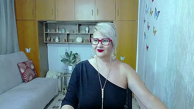 LucilleFenlys webcam