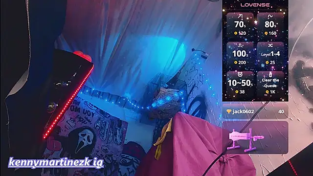 Kenny_starrK webcam