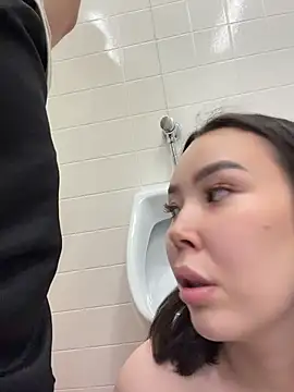CreamPuff- live sex cam