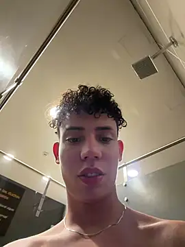 yoursexyjose webcam