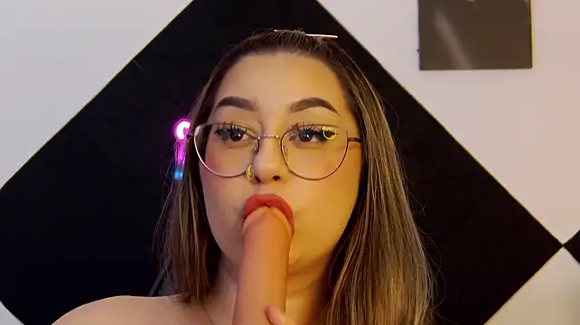Katewalker_ webcam
