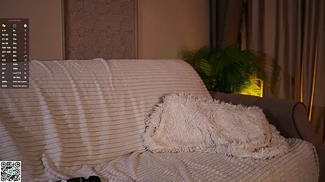 Blossom_Dream cigarette cam girl