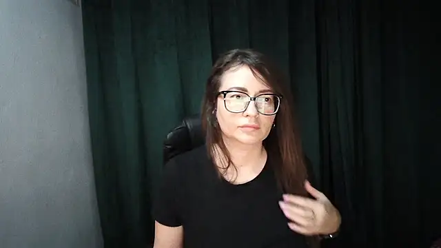 NoraMilf webcam
