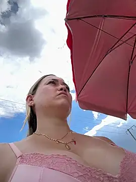 danielavegax (Ask my age) - Take on my panties in public shiiiii
