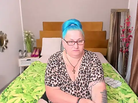 Sugarmommy_69X webcam