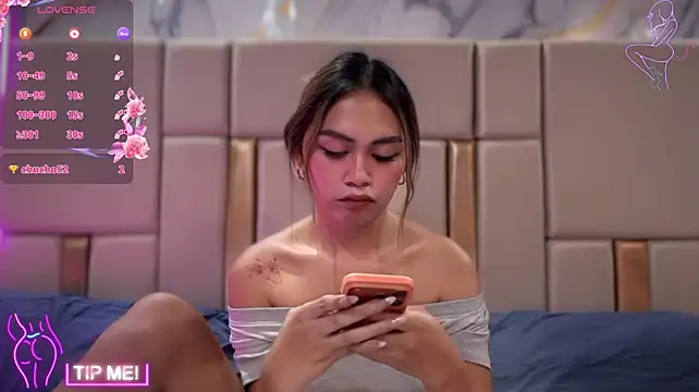 hot_fucker69 webcam