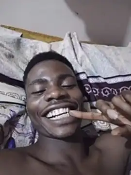 _Ifitexchris96 live cam on StripChat