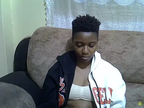 prettyy_joy webcam
