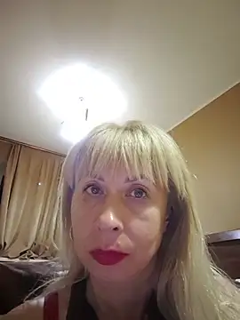SelinaLovqx live cam on StripChat