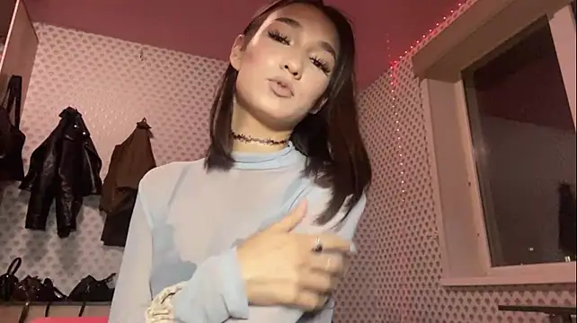 ALittleSurprise live cam on StripChat