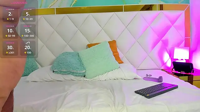 Tara_Vinter616 webcam