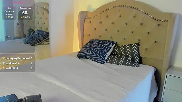 JadeBellee webcam