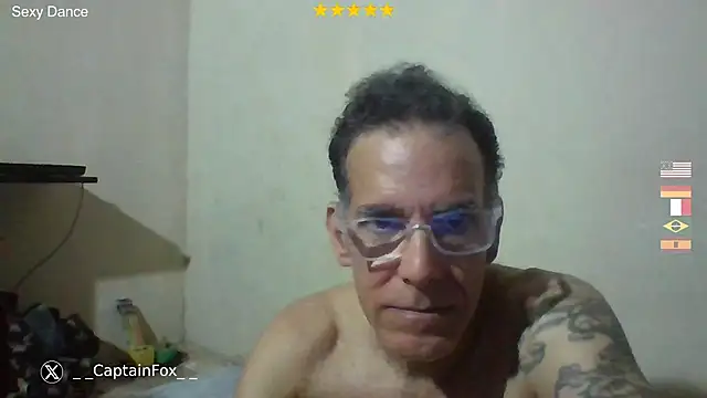 CaptainFox webcam