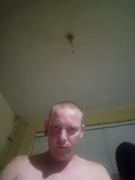 piercingpik live sex cam