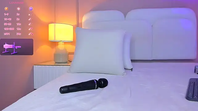 aria_greco webcam