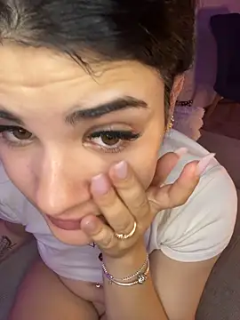 EvelynnMonrooe webcam