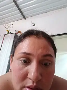 Hot_bella12 webcam