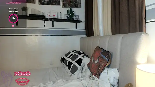 VictoriaWintour webcam