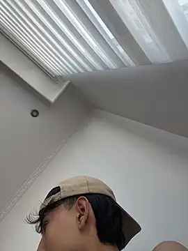 Eidan_collins webcam