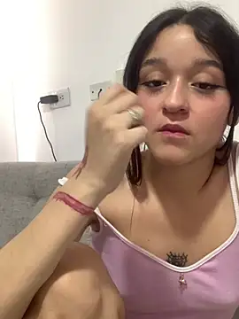 Aylin_rose21 webcam