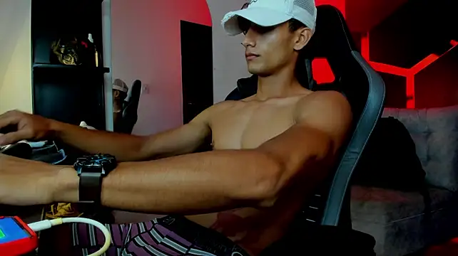 MaxiimoRomano_ webcam