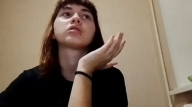 Mialivia live cam on StripChat