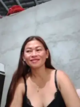 merr_ann123 live cam on StripChat
