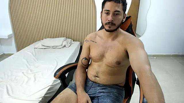ashlan_king live cam on StripChat