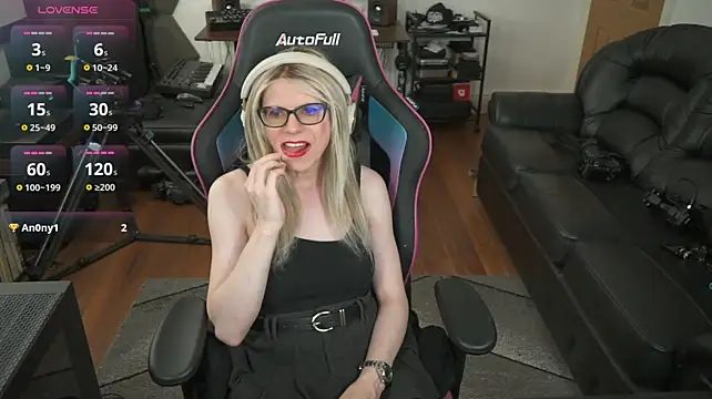 kelseycobalt (T milf) - Cumshow