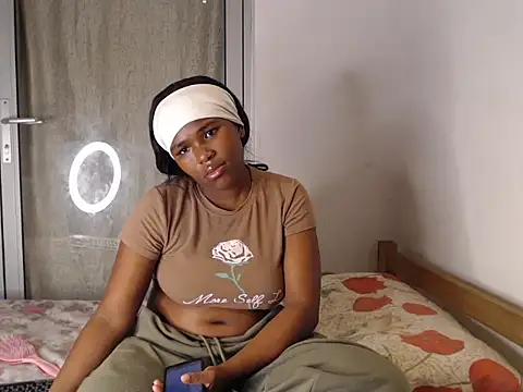 SparkelDiva08 webcam